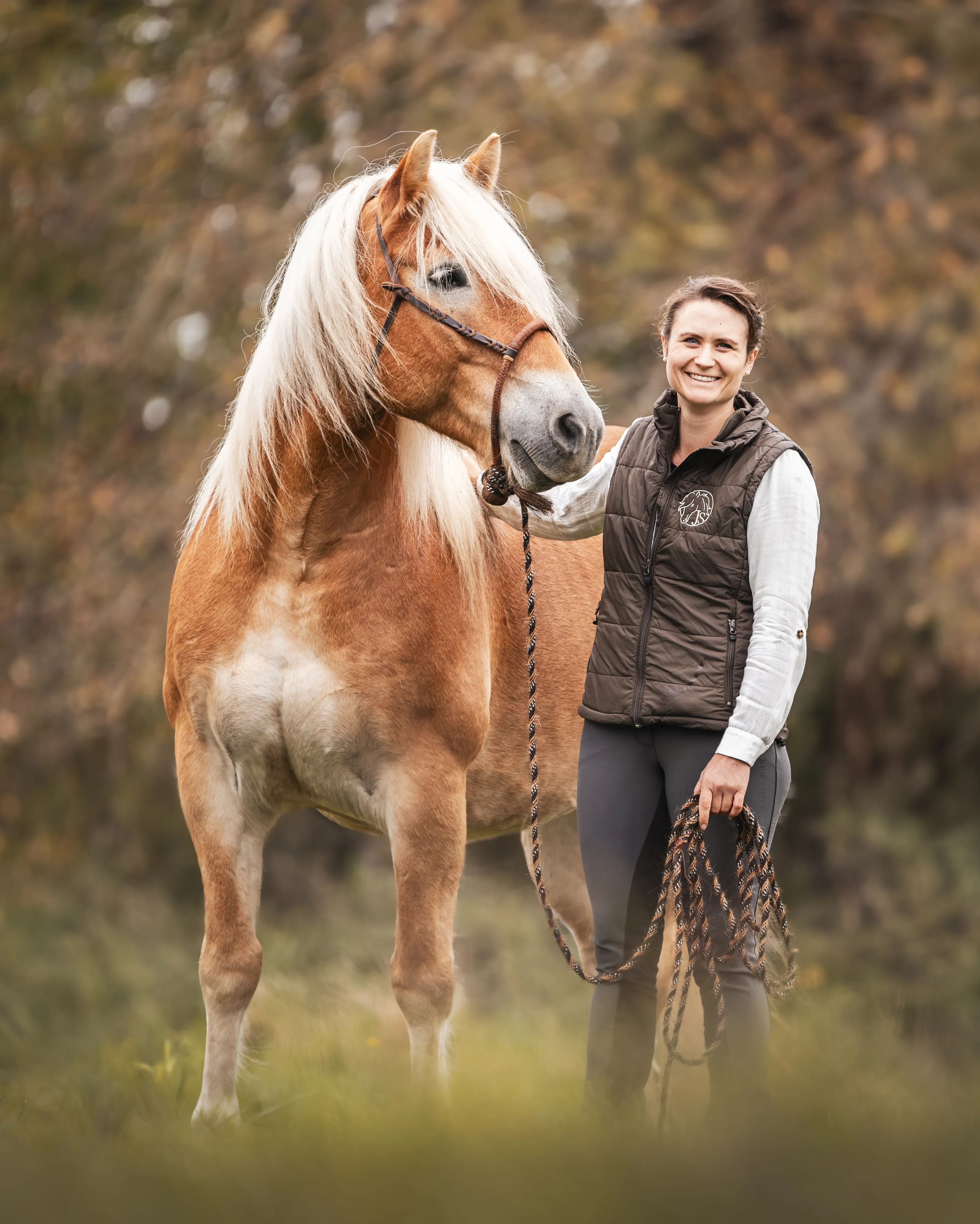 Jeannine Slowik mit ihrem Pferd Byron